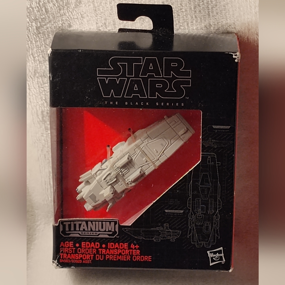 NWT! Star Wars The Black Series "First Porter Transporter"